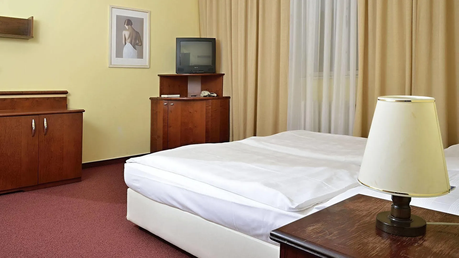 Ea Hotel Jasmin Prague
