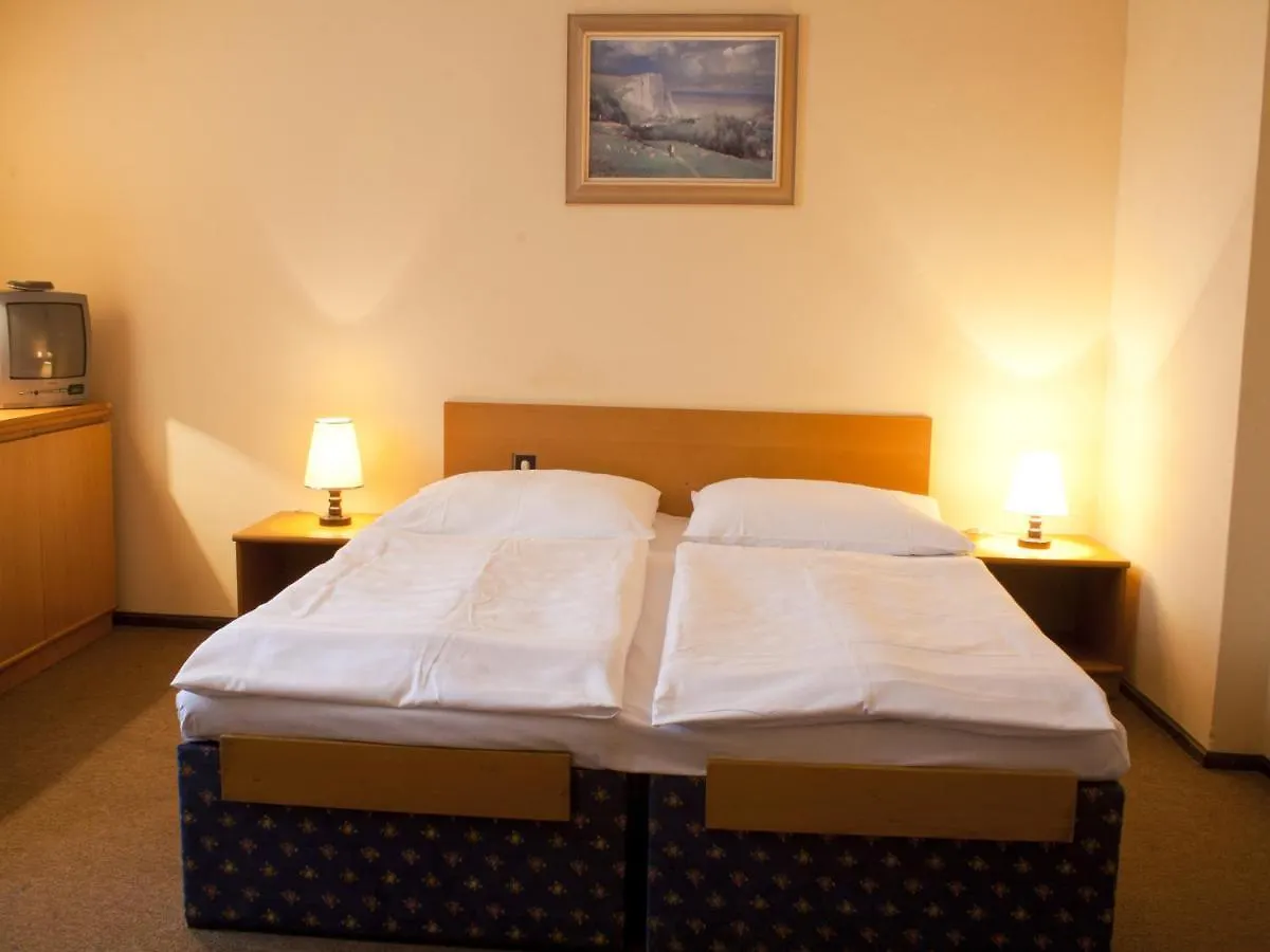 EA Hotel Jasmín Praha 3*,  Česká republika